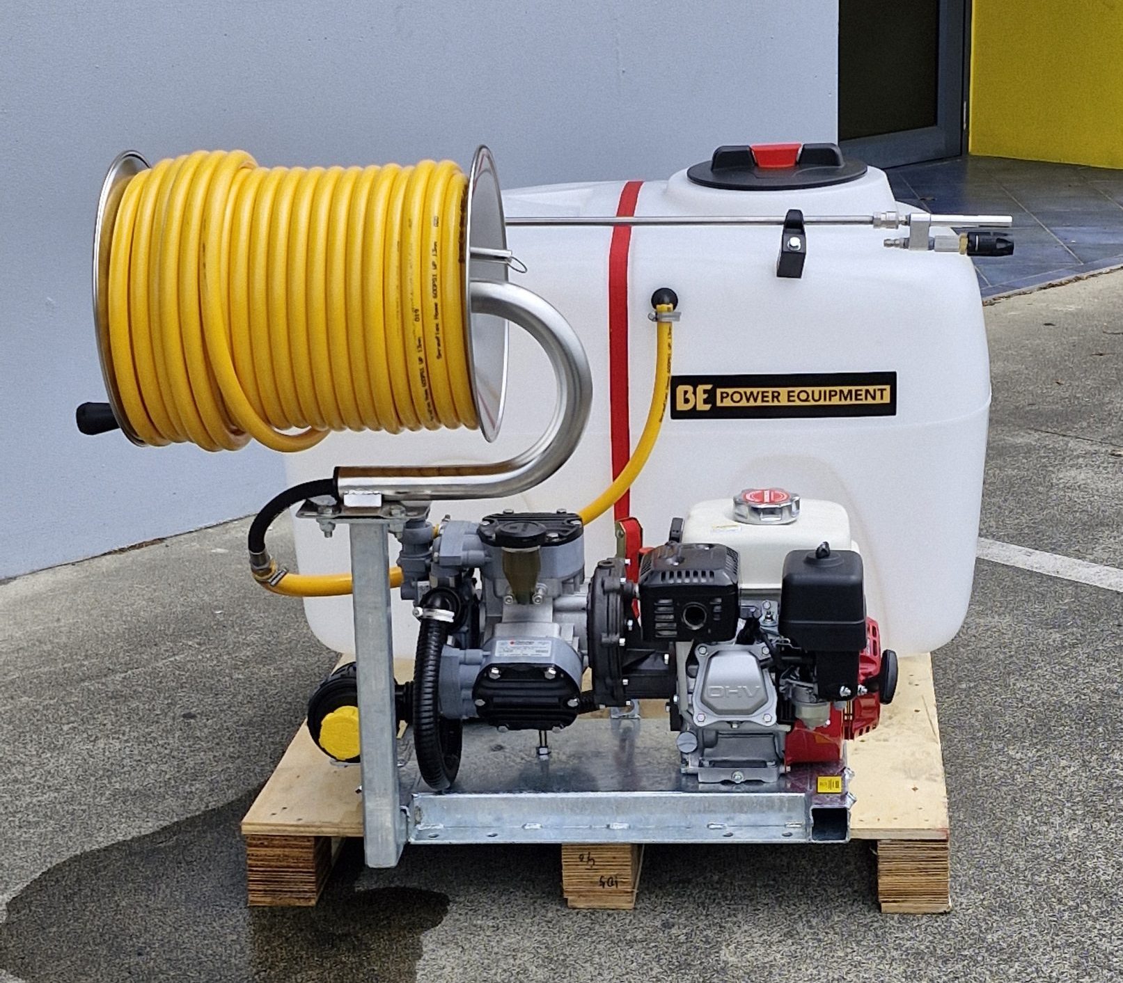 Soft Wash Skid 300 L [210 P40-20-GX200 SKID 300A]